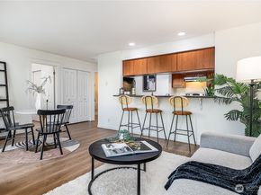 1519 NW 59th Street 101, Seattle WA 98107