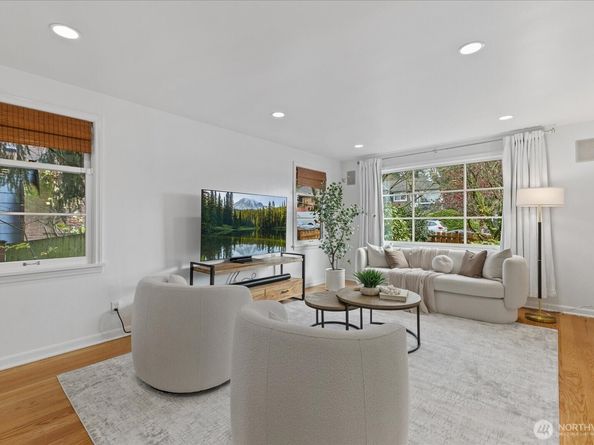 6523 40th Avenue NE, Seattle WA 98115