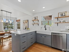 6523 40th Avenue NE, Seattle WA 98115