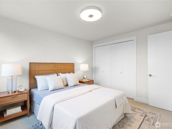 2212 Franklin Avenue E B, Seattle WA 98102