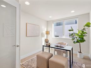 2212 Franklin Avenue E B, Seattle WA 98102