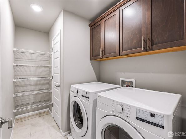 1002 121st Avenue SE, Lake Stevens WA 98258