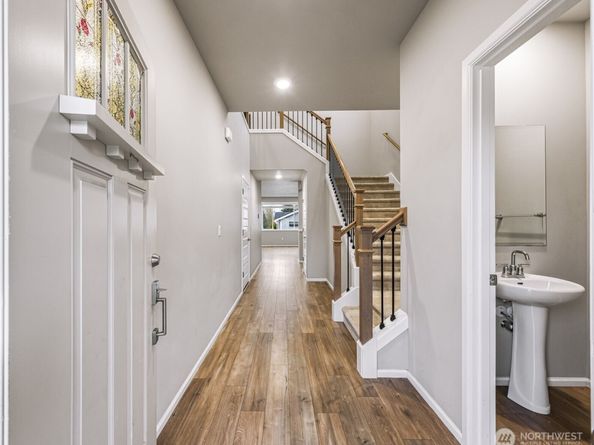 1002 121st Avenue SE, Lake Stevens WA 98258