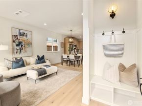 3404 33rd Avenue W, Seattle WA 98199