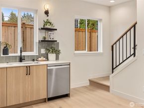 3404 33rd Avenue W, Seattle WA 98199