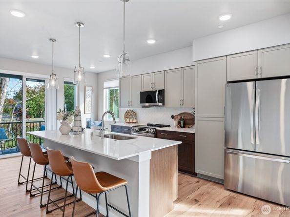 14424 Madison Way C5, Lynnwood WA 98087