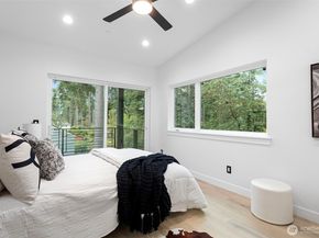 4103 151st Avenue SE, Bellevue WA 98006