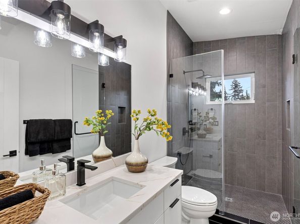 4103 151st Avenue SE, Bellevue WA 98006