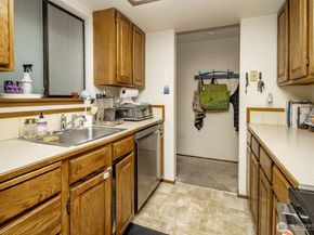 13235 12th Avenue SW 522, Burien WA 98146