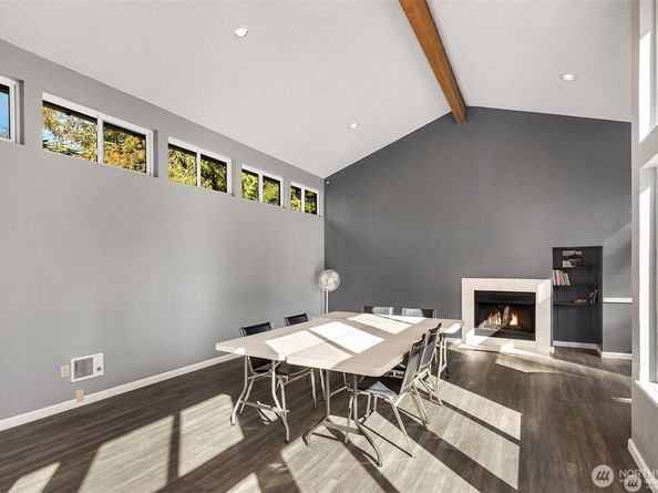 13235 12th Avenue SW 522, Burien WA 98146