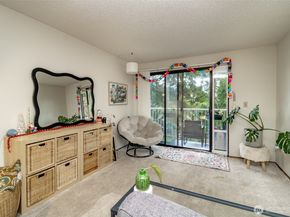 13235 12th Avenue SW 522, Burien WA 98146