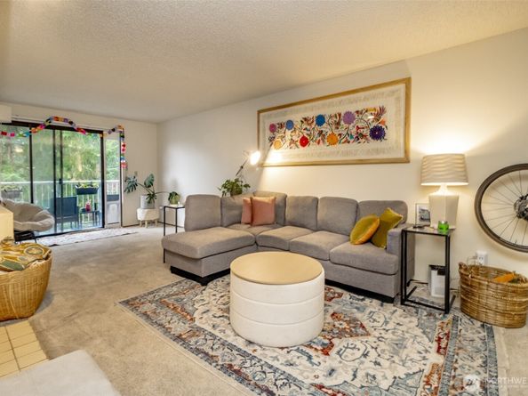 13235 12th Avenue SW 522, Burien WA 98146