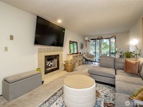 13235 12th Avenue SW 522, Burien WA 98146