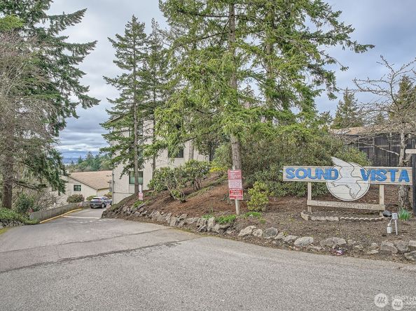 13235 12th Avenue SW 522, Burien WA 98146