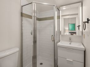 12013 9th Avenue NW B, Seattle WA 98177