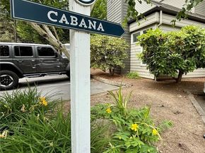 11815 93rd Lane NE 203, Kirkland WA 98034