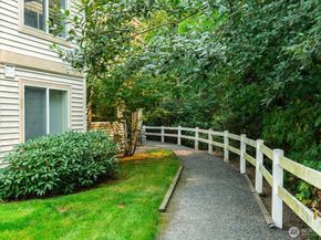 723 114th Street SW Y203, Everett WA 98204