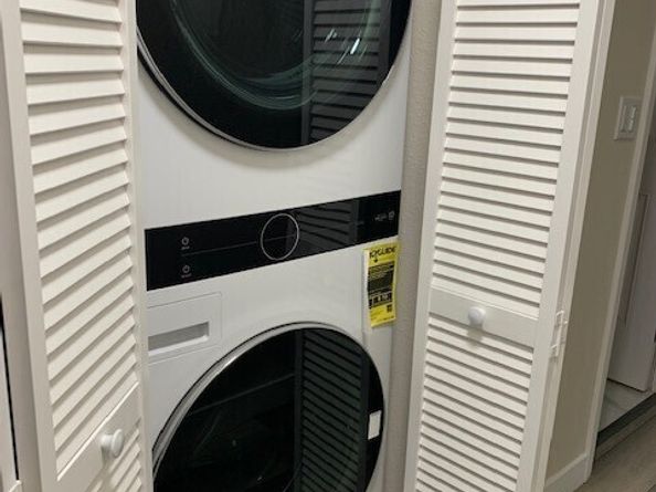 14435 NE 40 Street B101, Bellevue WA 98007