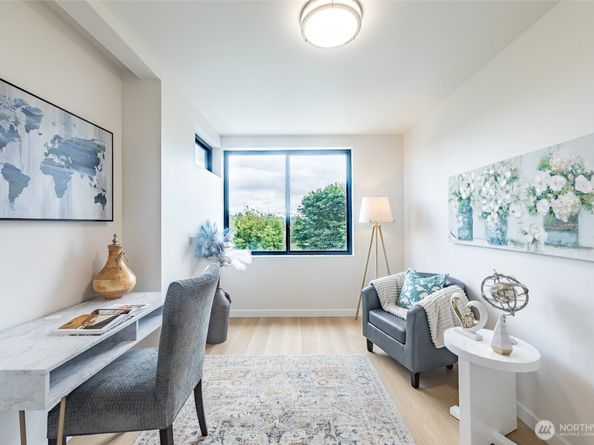 1019 Sturgus Avenue S B, Seattle WA 98144