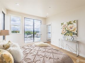 1019 Sturgus Avenue S B, Seattle WA 98144