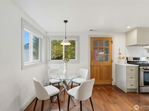 10245 36th Avenue SW, Seattle WA 98146