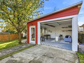 10245 36th Avenue SW, Seattle WA 98146