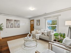 10245 36th Avenue SW, Seattle WA 98146