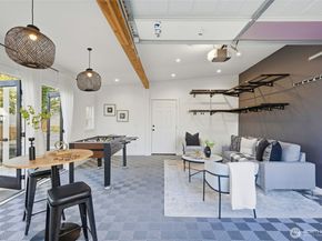 10245 36th Avenue SW, Seattle WA 98146