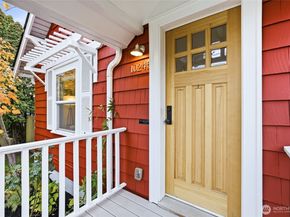 10245 36th Avenue SW, Seattle WA 98146