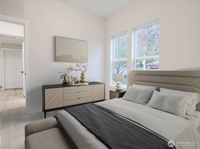 515 Hazel Avenue N, Kent WA 98030