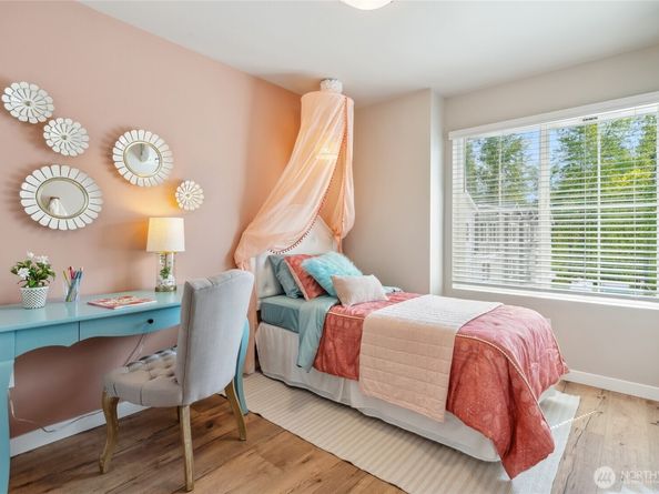 1322 194th Street SE D7, Bothell WA 98012