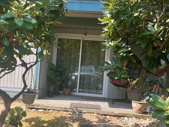 5802 200th Street SW A, Lynnwood WA 98036