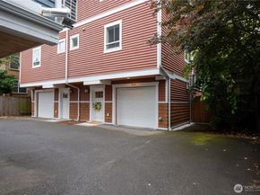 511 N 46th Street A, Seattle WA 98103