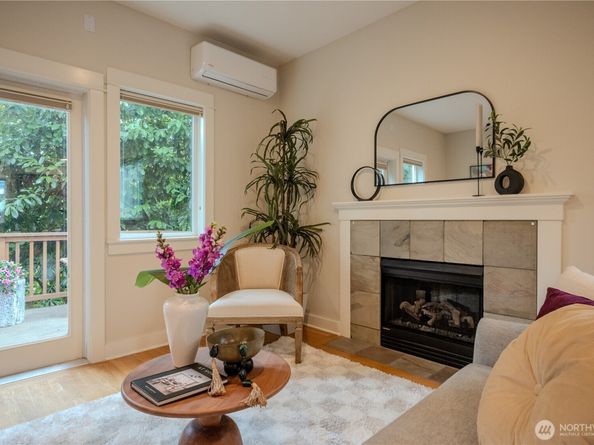 511 N 46th Street A, Seattle WA 98103