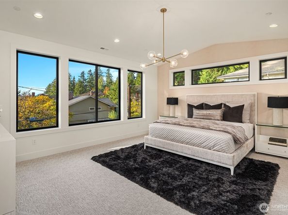 30 Enatai Drive, Bellevue WA 98004