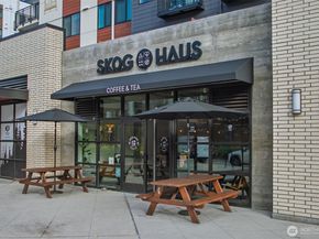 23901 59th Place W, Mountlake Terrace WA 98043