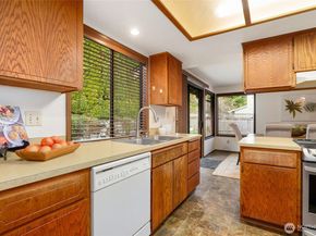 401 169th Street SE, Bothell WA 98012