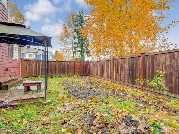 1611 W Smith Court 11, Kent WA 98032