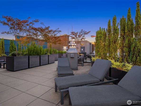 1408 12th Avenue 205, Seattle WA 98122