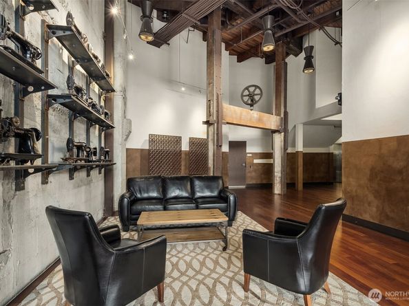 1408 12th Avenue 205, Seattle WA 98122