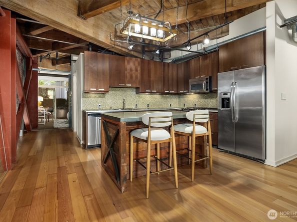 1408 12th Avenue 205, Seattle WA 98122