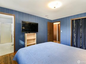 24007 44th Avenue W, Mountlake Terrace WA 98043