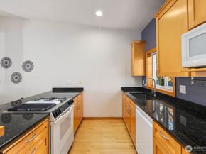 1808 E Union Street B, Seattle WA 98122