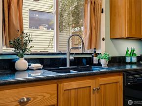 3112 Tulalip Avenue, Everett WA 98201