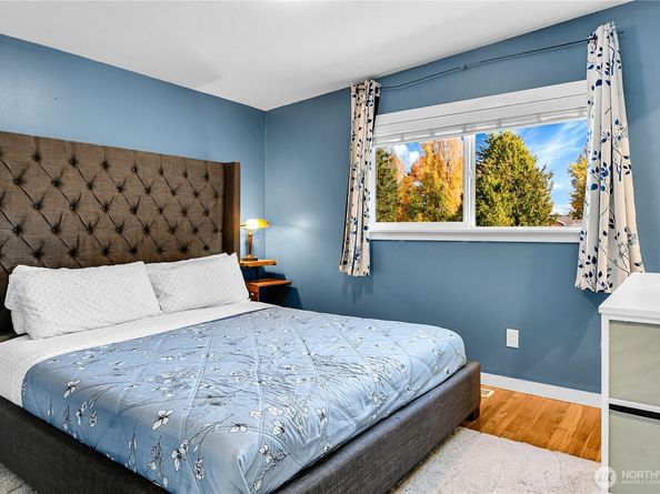 15836 43rd Avenue S, Tukwila WA 98188