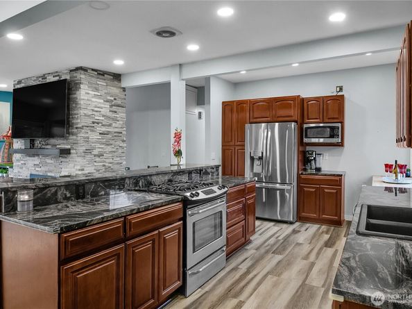 15836 43rd Avenue S, Tukwila WA 98188