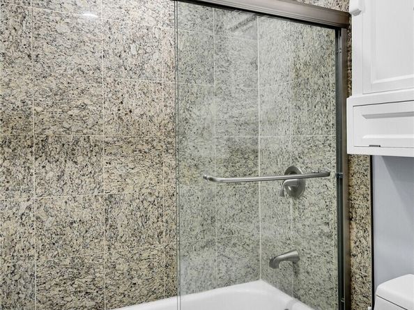 15836 43rd Avenue S, Tukwila WA 98188