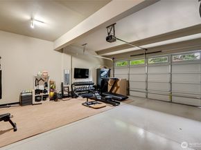 619 Graham Avenue NE, Renton WA 98059