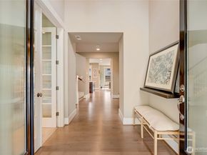 619 Graham Avenue NE, Renton WA 98059