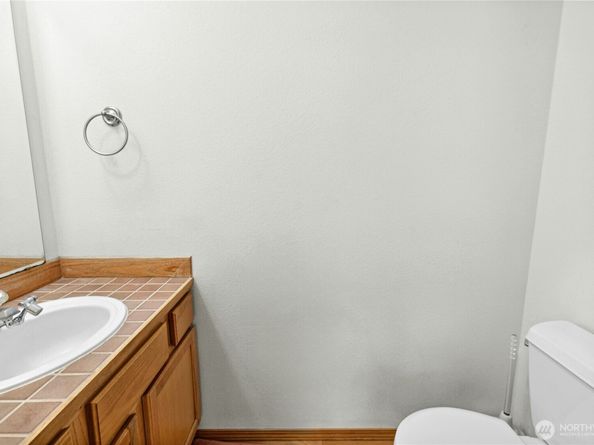 9 166th Place SE, Bothell WA 98012